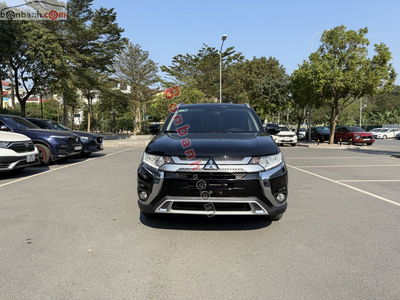 Xe Mitsubishi Outlander 2.0 CVT 2022