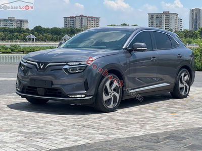 Xe VinFast VF8 Eco AWD 2023