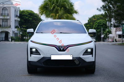 Xe VinFast VF6 Plus 2025