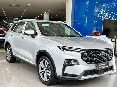 Territory Titanium X xe sẵn đủ màu giao ngay