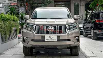 Xe Toyota Prado VX 2.7L 2021