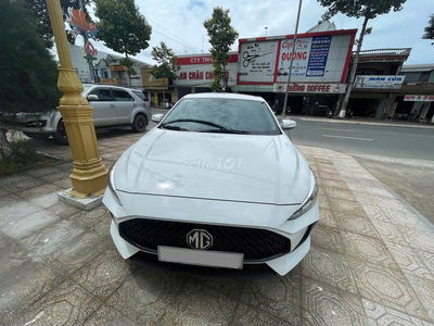 MG5 STD 2024 - 16000 km