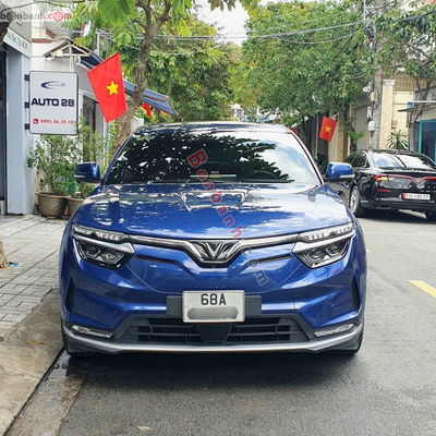 Xe VinFast VF8 Plus AWD 2022