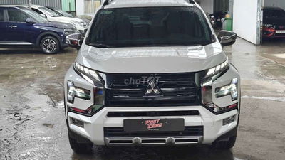 Mitsubishi Xpander Cross 2025,màu trắng,đi 10000km