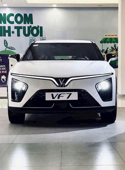 VinFast VF7 2025 Plus 2025 905TR - Đưa trước 97TR