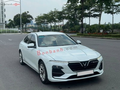 Xe VinFast Lux A 2.0 Plus 2.0 AT 2021