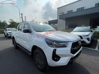 Xe Toyota Hilux 2.4L 4x2 AT 2025