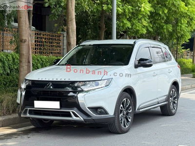Xe Mitsubishi Outlander 2.0 CVT 2020