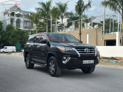 Xe Toyota Fortuner 2.4G 4x2 AT 2020