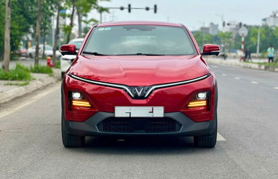 VinFast VF6 model 2025 Plus - 18000 km như mới