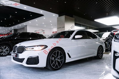 Xe BMW 5 Series 520i 2022