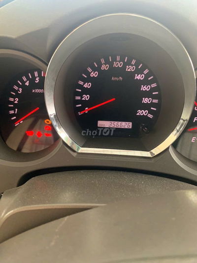 Toyota Fortuner 2010 2.7V 4x4 AT - 357000 km
