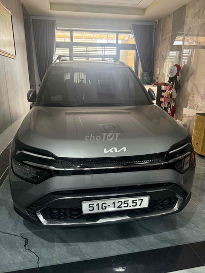 Kia Carens 2024 1.5G Luxury - 7000 km