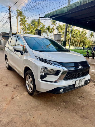 Mitsubishi Xpander 2022 AT Premium - 10000 km