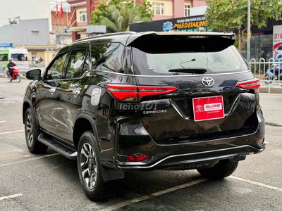 Toyota Fortuner 2021 Legender dầu tự động xe chuẩn