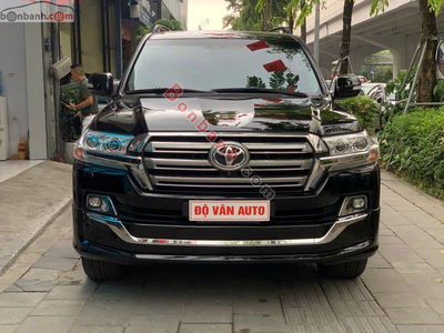 Xe Toyota Land Cruiser 4.6 V8 2020