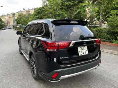 MITSUBISHI OTLANDER PRENIUM 2.0 AT SX 2018