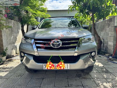 Xe Toyota Fortuner 2.4G 4x2 AT 2019