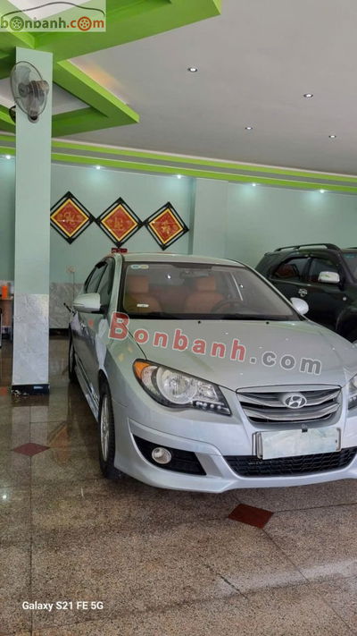Xe Hyundai Avante 1.6 MT 2014