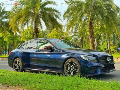 Xe Mercedes Benz C class C300 AMG 2019