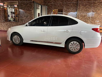 huyndai avante số sàn
