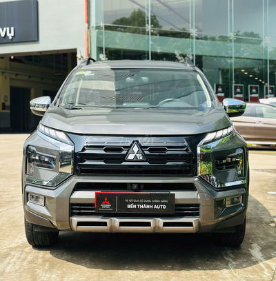 Xpander Cross 2025 màu Nâu ODO 8.000km Biển HCM