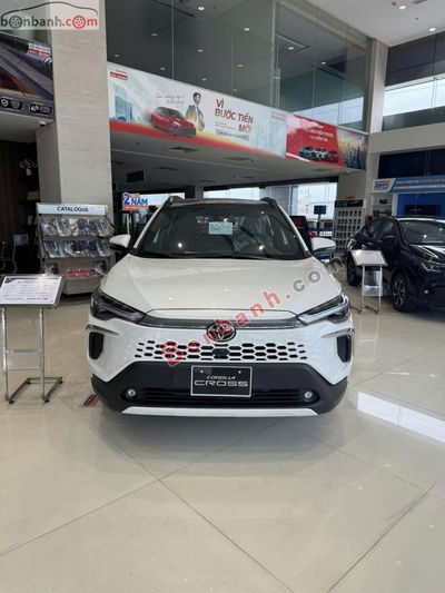 Xe Toyota Corolla Cross 1.8V 2025