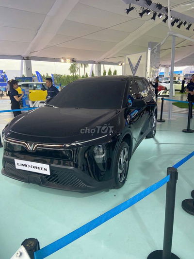 VinFast Limo Green Giao xe tháng 8, Full ưu đãi