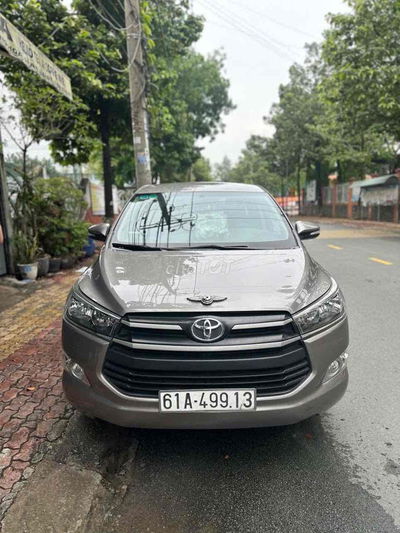 Toyota Innova 2018 2.0V - 99000 km còn bớt