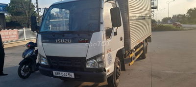 Isuzu QKR 2022 - 800000 km