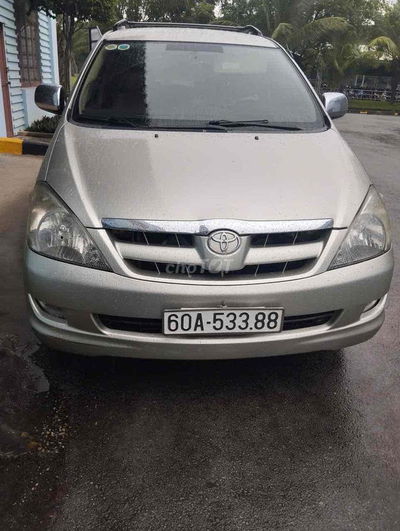 Toyota Innova 2006 G - 320000 km