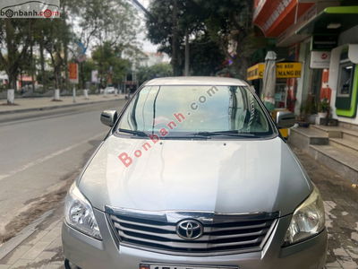 Xe Toyota Innova 2.0G 2012