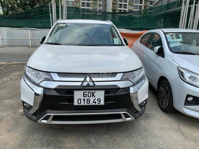 Mitsubishi Outlander 2021 2.0 CVT - 57000 km