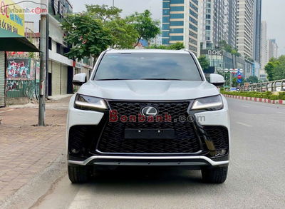 Xe Lexus LX 600 F-Sport 2023