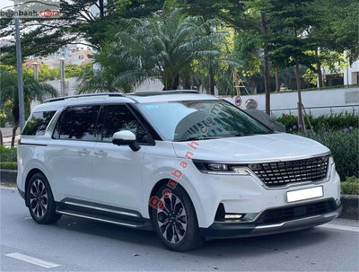 Xe Kia Carnival Signature 2.2D 2023