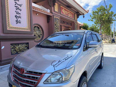 Toyota Innova 2013 2.0J - 530858 km