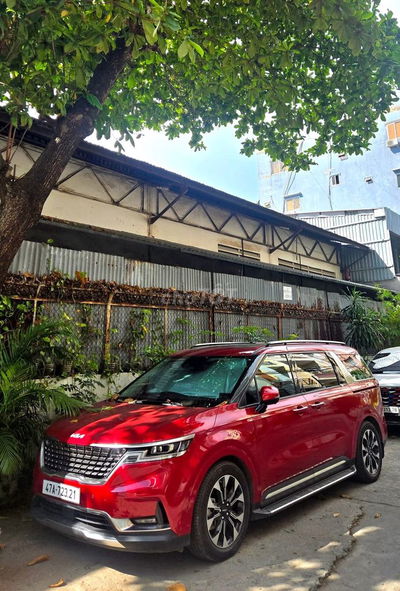 Kia Carnival 2024 2.2D Signature 7 ghế