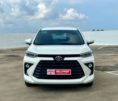 Toyota Avanza Premio 2023 CVT - 17000 km