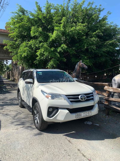 Toyota Fortuner 2019 2.4G 4x2 MT - 110000 km