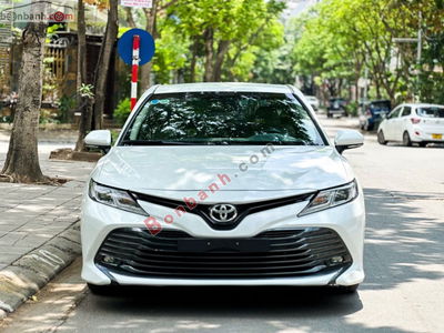 Xe Toyota Camry 2.0G 2021