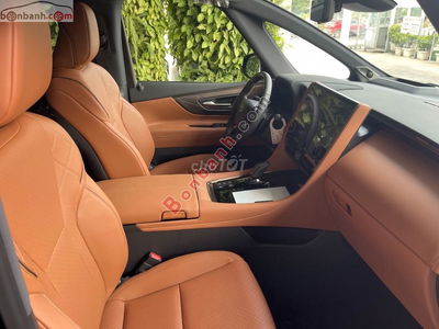 Alphard Phiên bản HEV