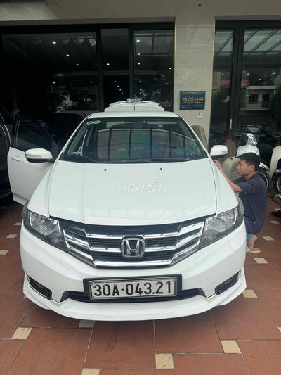 Honda City 2013 - 110000 km