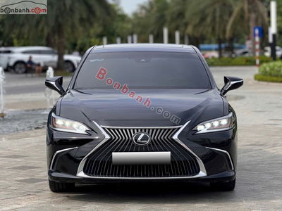 Xe Lexus ES 250 2021