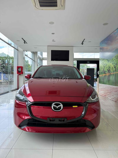 Mazda2 Deluxe NHẬP THÁI 120tr nhận xe KO PS