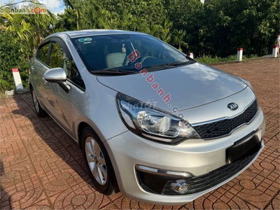 Kia Rio 1.4 AT 2015