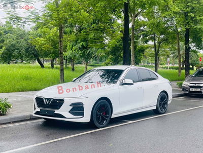 Xe VinFast Lux A 2.0 Plus 2.0 AT 2021