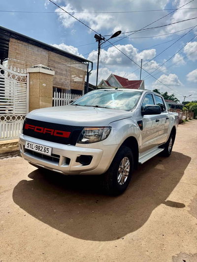 Ford Ranger 2015 2 cầu số sàn
