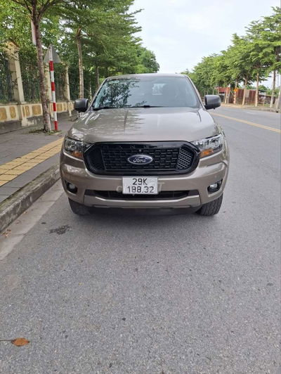 2020 XLS 2.2L 4x2 AT