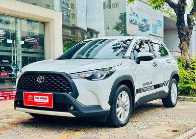 Cross 1.8G 2022, xe đời cao gầm cao (GIÁ CÒN GIẢM)