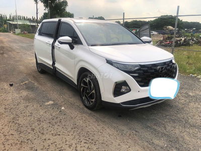 Hyundai Custin 2024 Cao Cấp 2.0T - 19000 km